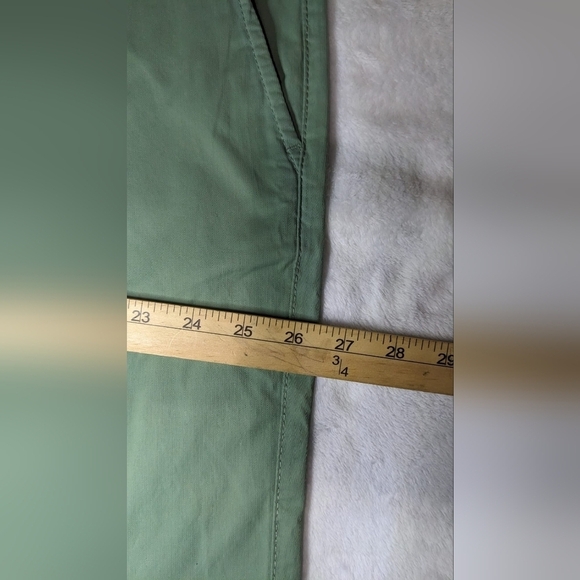 Tailor Vintage Hybrid regular Fit Shorts Green bay  9” Inseam size 44 - Picture 9 of 12